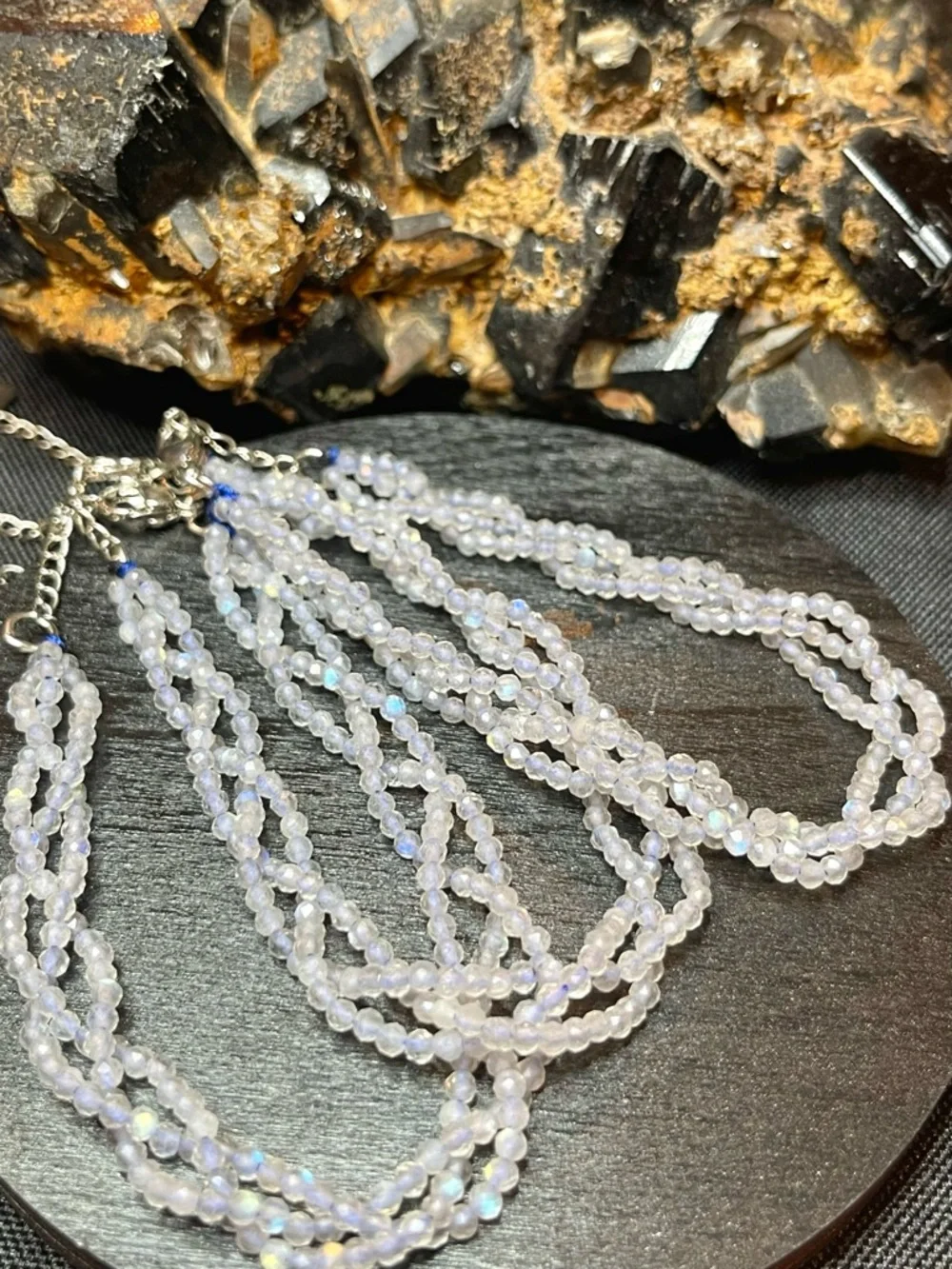 🌑Genuine Labradorite Gemstone Crystal Adjustable Bracelet🌑 - Picture 3 of 3